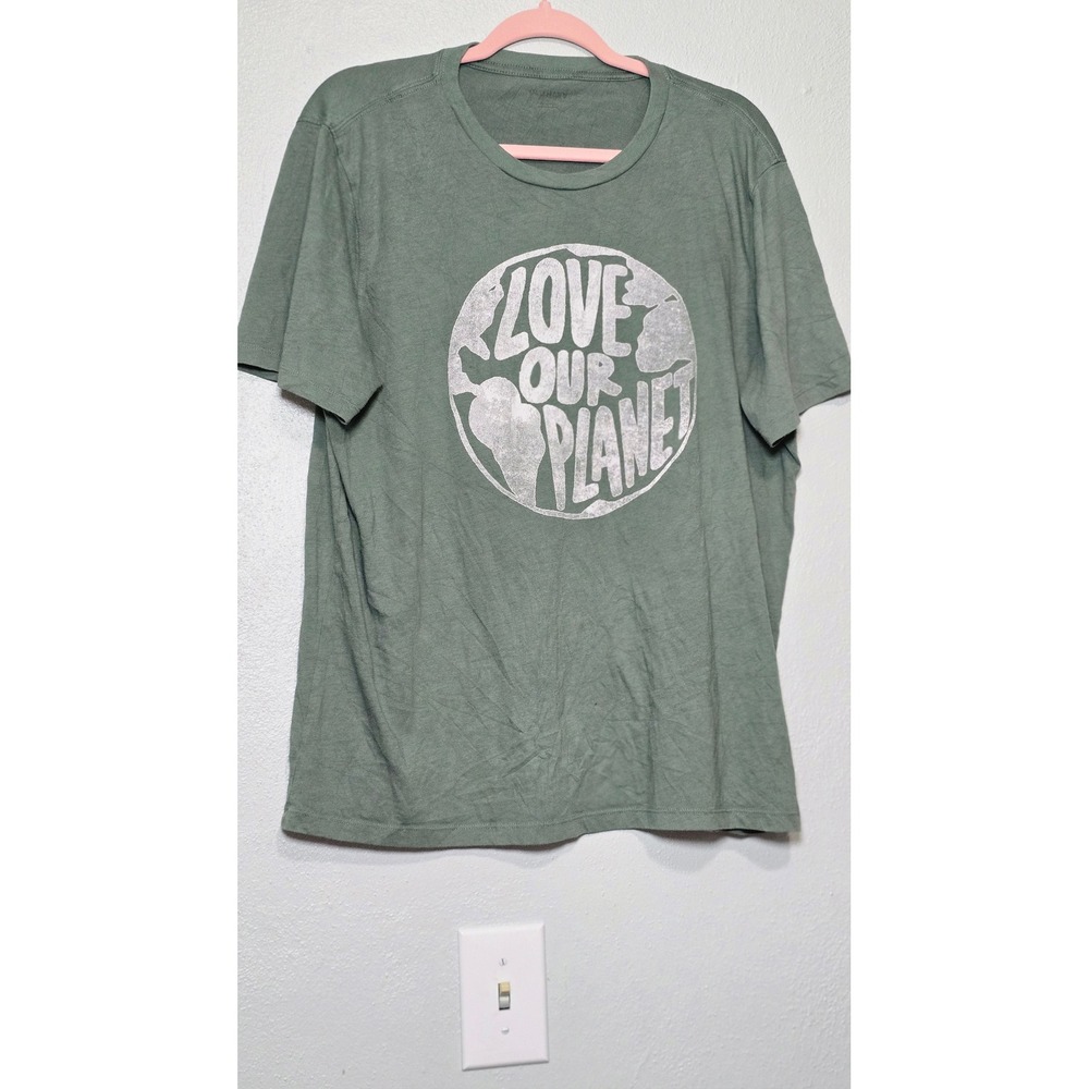 Old Navy Mens Love Our Planet Earth Graphic T-Shirt Sage Green Large